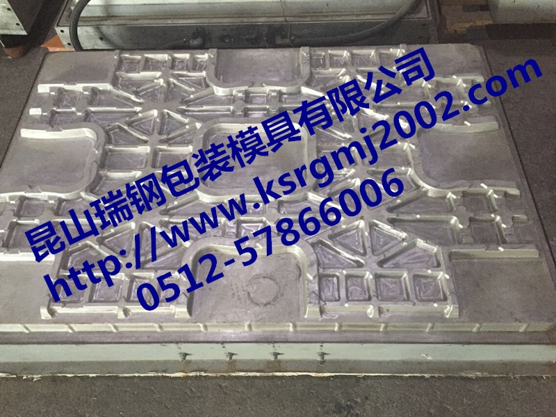 厚片模具
