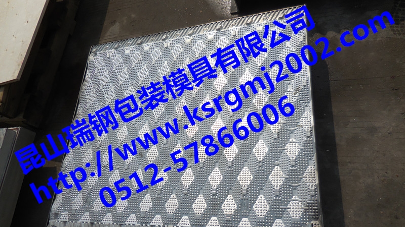 淋水片模具